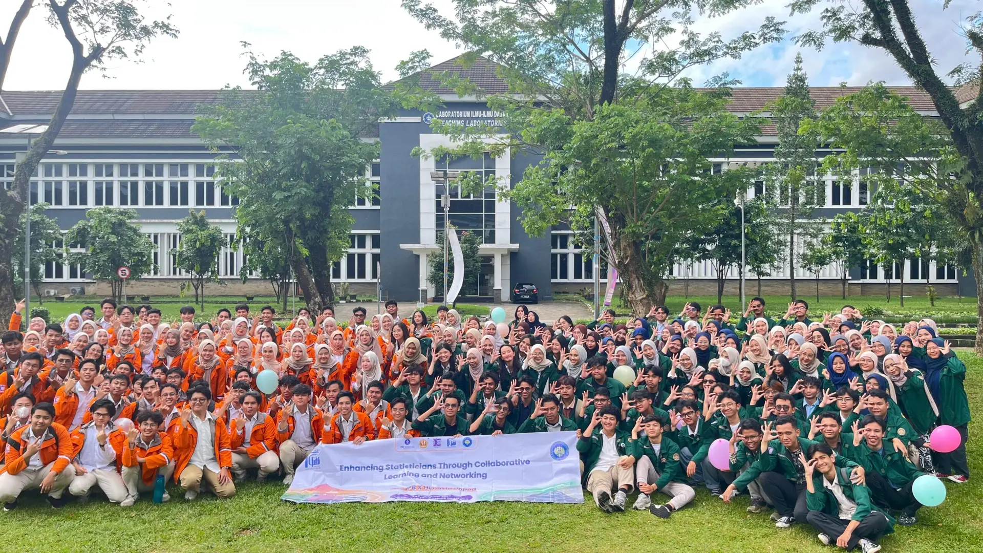 Bertajuk Communication With Others (CWO); Mahasiswa FMIPA Unpad Antusias Sambangi IPB Bogor